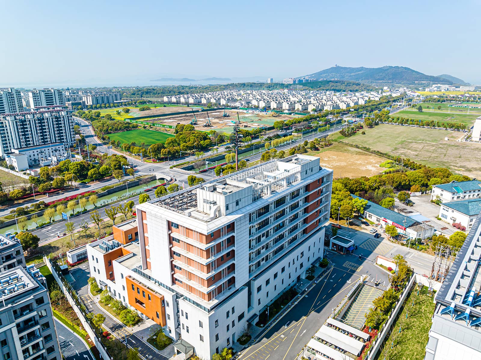 병원 후면.jpg